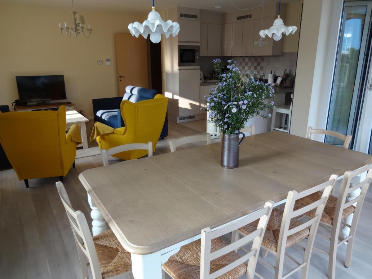Bootsman gelijkvloers appartement met tuin en autostaanplaats Oostende Buitenkant foto